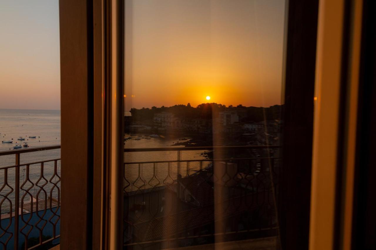Wave Hotel Acireale Exterior photo